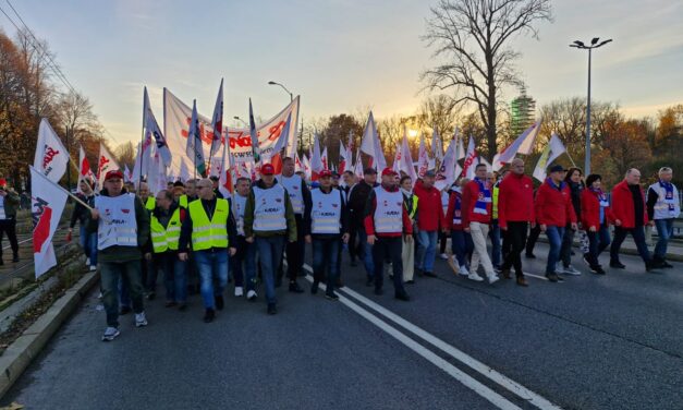 RAZEM w obronie pracowników przemysłu