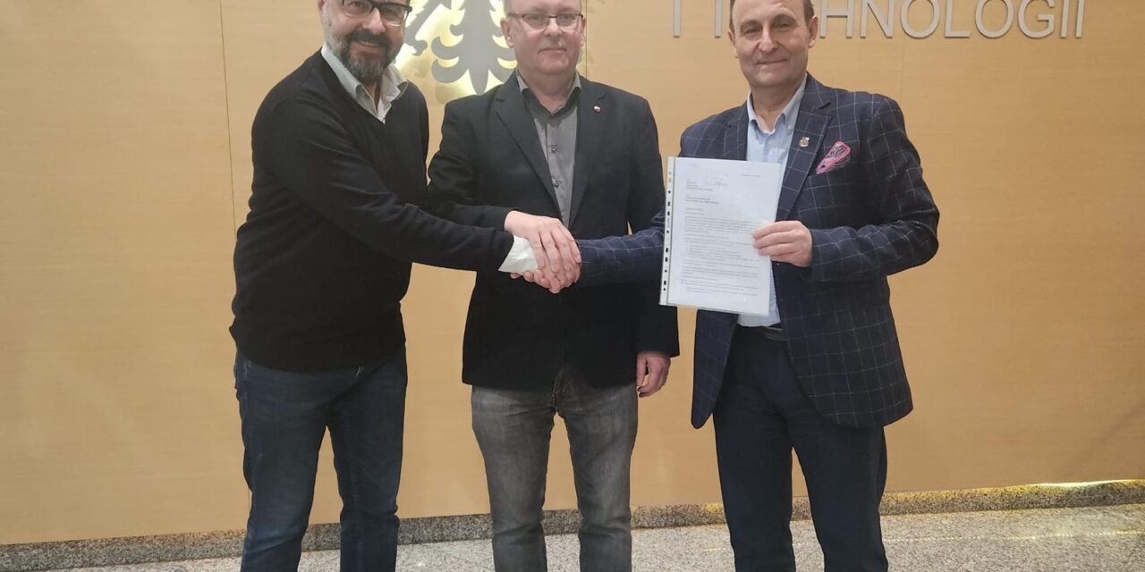 Stanowisko Trójstronnego Zespołu Branżowego ds. Przemysłu Motoryzacyjnego. Głos PZZ KADRA w obronie miejsc pracy